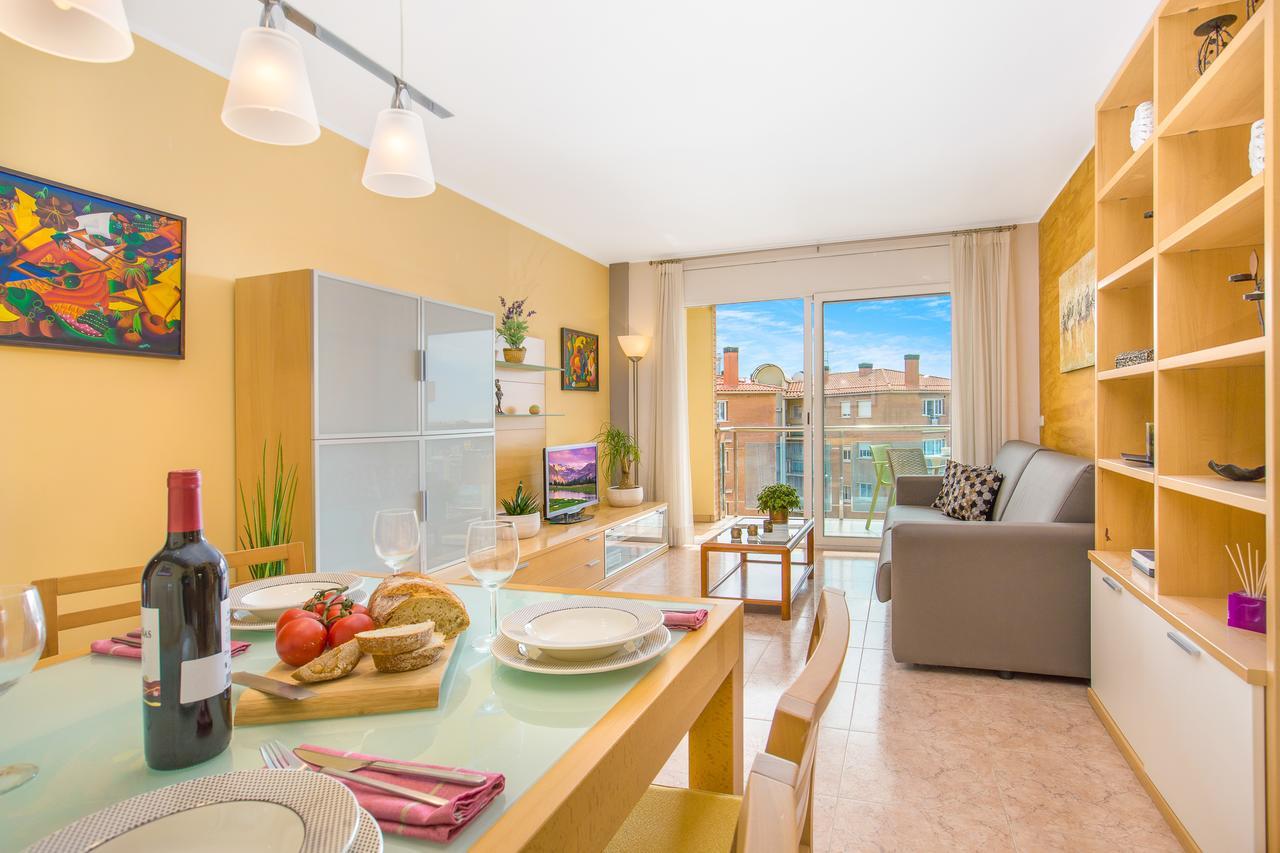 Europa Square Apartment Santa Susanna Eksteriør billede